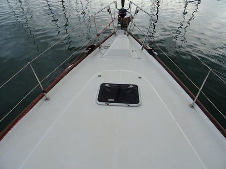 Beneteau OCEANIS-CLIPPER-423 image