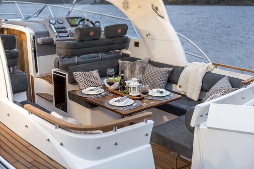 Marex 310-SUN-CRUISER image