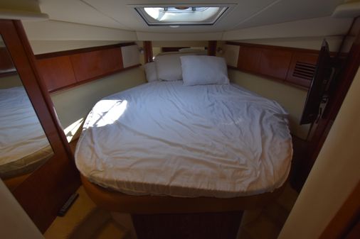 Sea-ray 40-SUNDANCER image