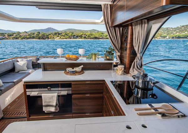 Marex 440-GOURMET-CRUISER image