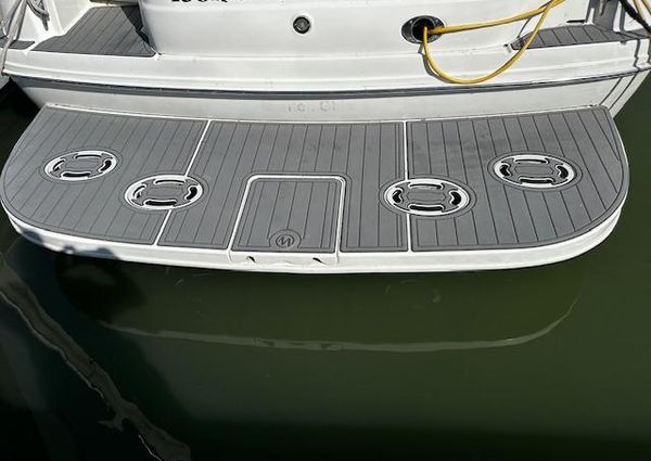 Sea Ray 380 Sundancer image