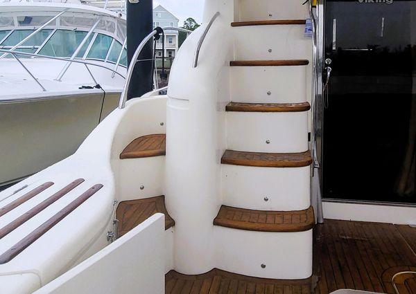 Viking Sport Cruiser 50 Express Flybridge image