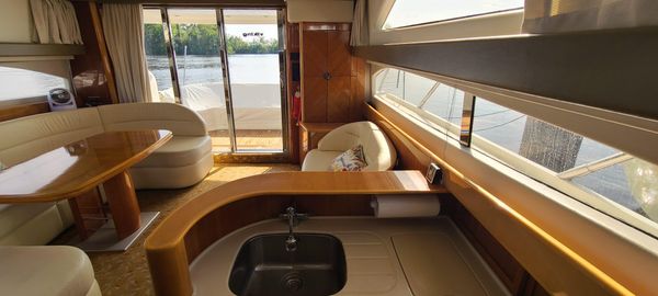 Viking Sport Cruiser 50 Express Flybridge image