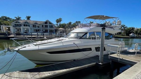 Prestige 500 Flybridge