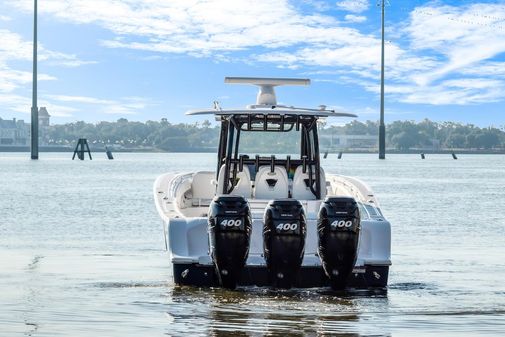 Sportsman Open 352 Center Console image