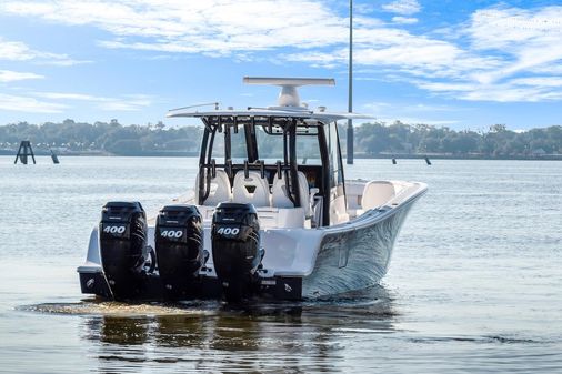 Sportsman Open 352 Center Console image