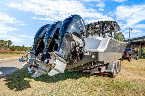 Sportsman Open 352 Center Console image