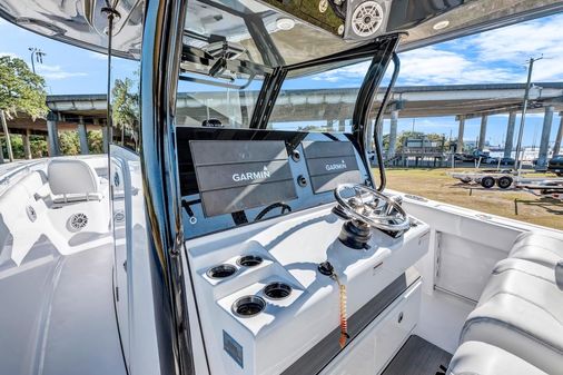 Sportsman Open 352 Center Console image