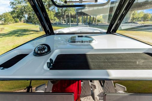 Sportsman Open 352 Center Console image