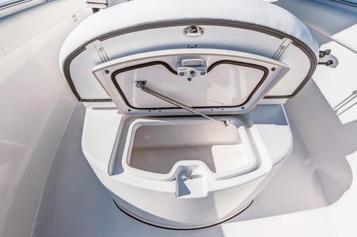 Sportsman Open 352 Center Console image