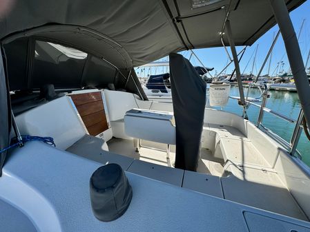 Catalina 350 image