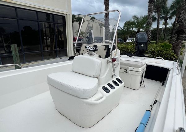 Mako PRO-SKIFF-17-CC image