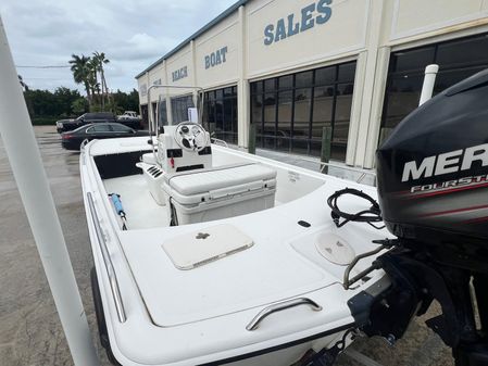 Mako PRO-SKIFF-17-CC image