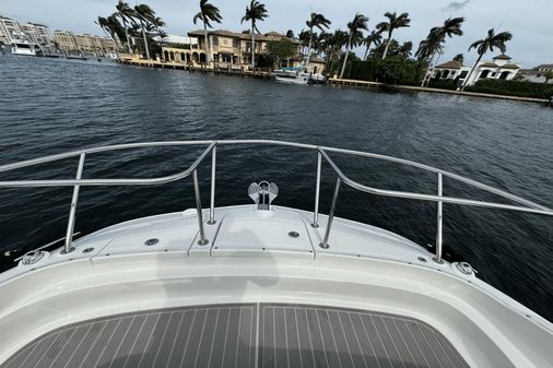 Sea Ray 320 SUNDANCER OUTBOARD COUPE image