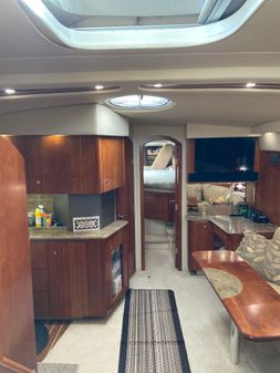 Cruisers Yachts 460 Express image