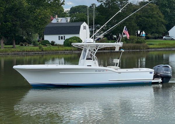 Buddy Davis 28 Center Console image