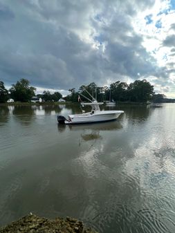 Buddy Davis 28 Center Console image