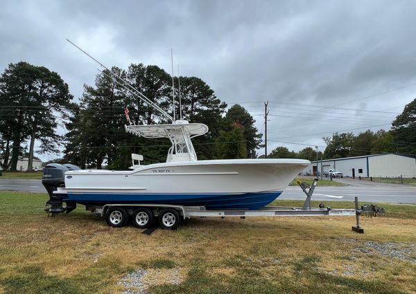 Buddy Davis 28 Center Console image