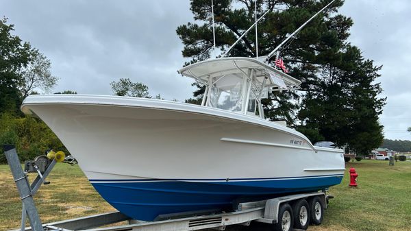 Buddy Davis 28 Center Console 