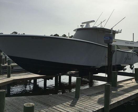 Yellowfin 42-CENTER-CONSOLE image