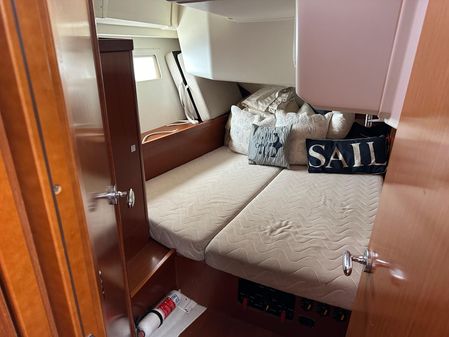 Beneteau Oceanis 45 image