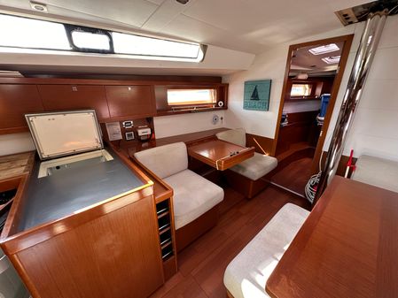 Beneteau Oceanis 45 image