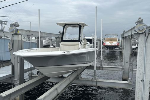 Boston Whaler 25 Dauntless image