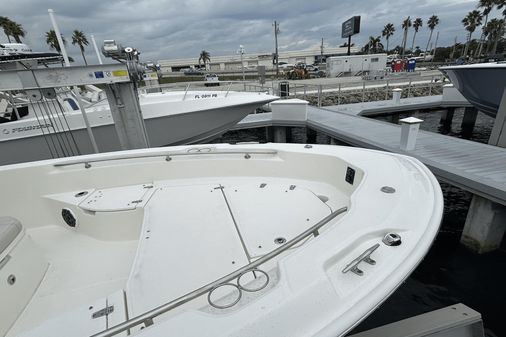 Boston Whaler 25 Dauntless image