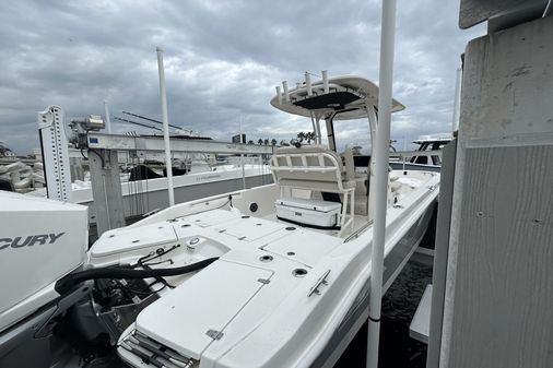 Boston Whaler 25 Dauntless image