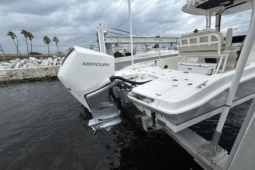 Boston Whaler 25 Dauntless image