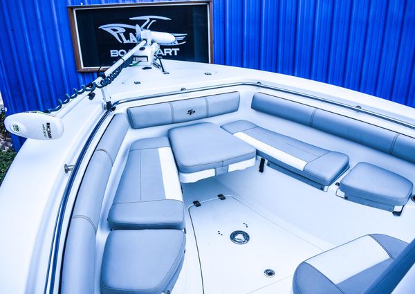 Sea-pro 239-CENTER-CONSOLE image