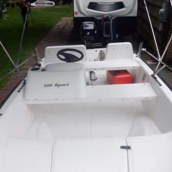 Boston-whaler 130-SPORT image