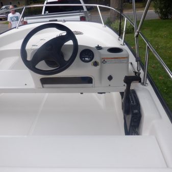 Boston-whaler 130-SPORT image