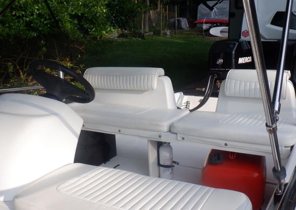 Boston-whaler 130-SPORT image