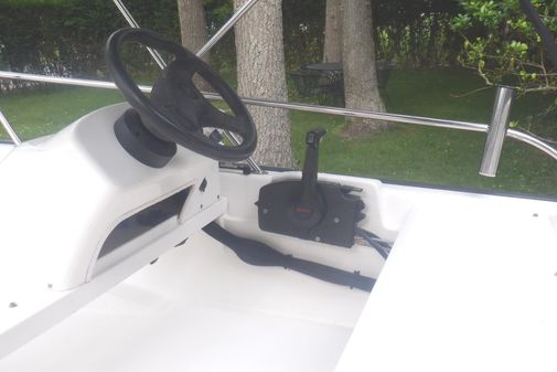 Boston-whaler 130-SPORT image