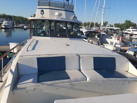 Hatteras Double Cabin Motoryacht image