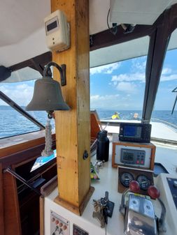 Hatteras Double Cabin Motoryacht image