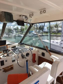 Hatteras Double Cabin Motoryacht image