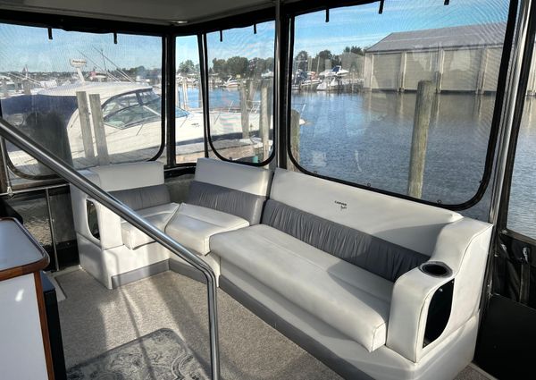 Carver 38-AFT-CABIN image