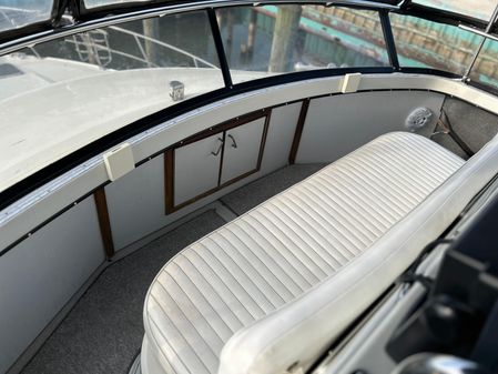 Carver 38-AFT-CABIN image