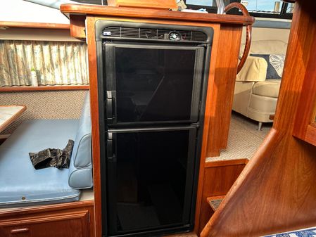 Carver 38-AFT-CABIN image