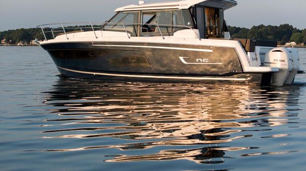 Jeanneau NC 1095 Weekender 