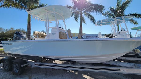 Sportsman Masters 227 Bay Boat