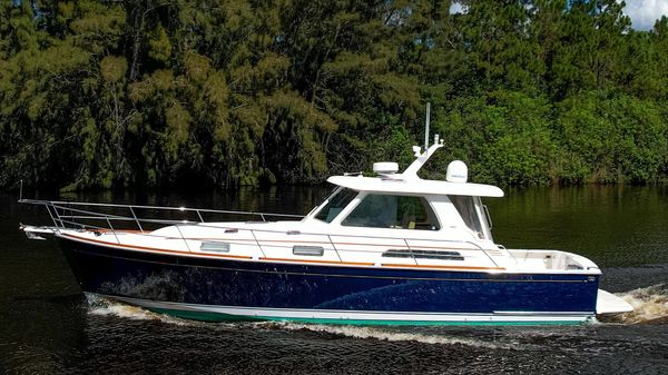 Sabre 42 Hard Top Express