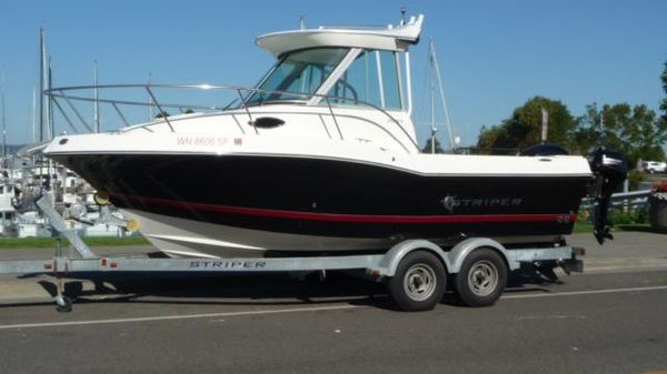 Seaswirl Striper 200 