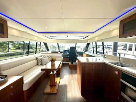 Riviera 5400 Sport Yacht image