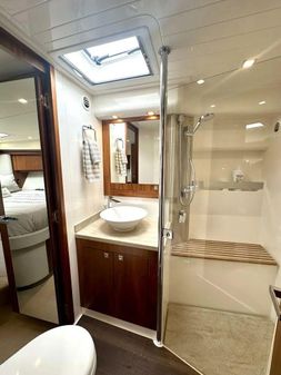 Riviera 5400 Sport Yacht image