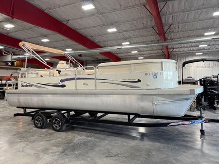 Sundancer-pontoons 243-TRITOON image