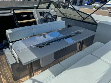 De Antonio Yachts D28 Cruiser image