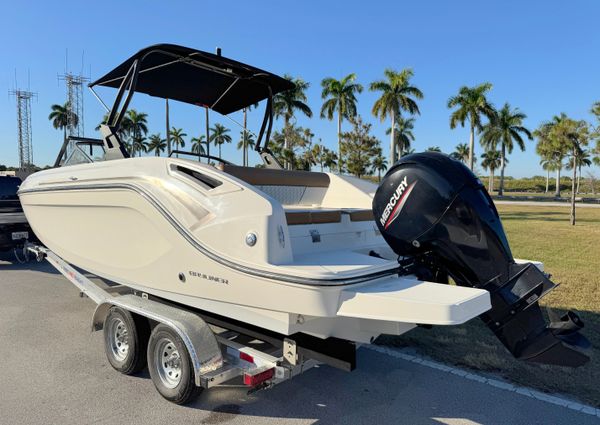 Bayliner DX2200 image